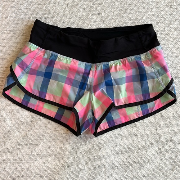 Lululemon | Groovy Run Short 2 Way Stretch - Picture 7 of 8